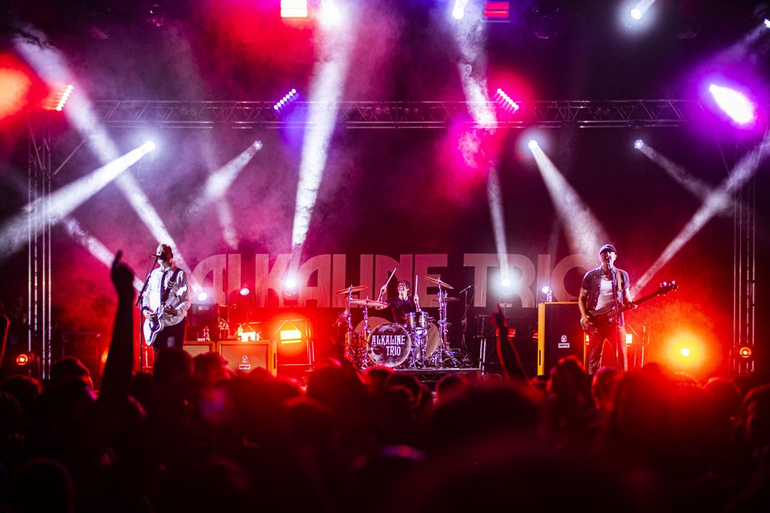 Alkaline Trio live in Hatfield, England