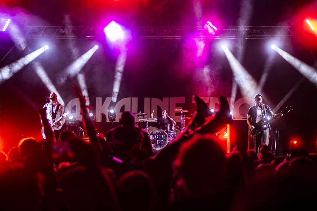 Alkaline Trio live in Hatfield, England