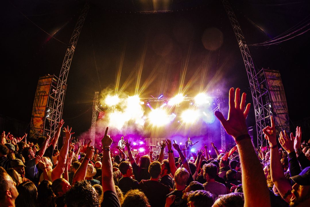 Alkaline Trio live in Hatfield, England