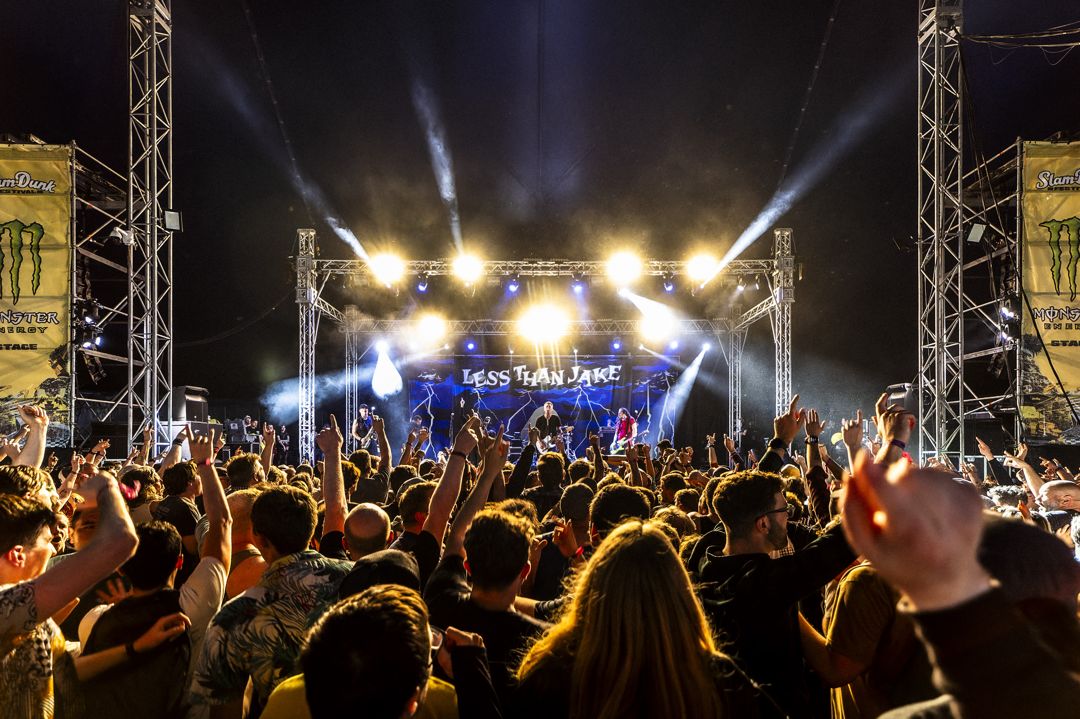 Less Than Jake live in Hatfield, England
