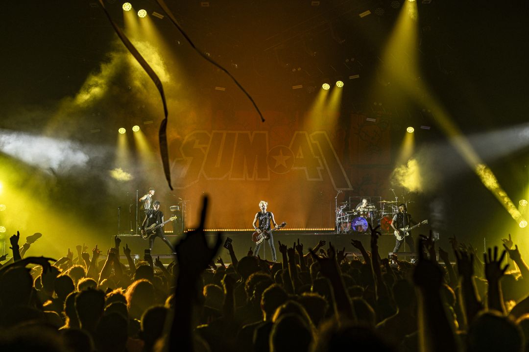 Sum 41 live in Den Bosch, The Netherlands