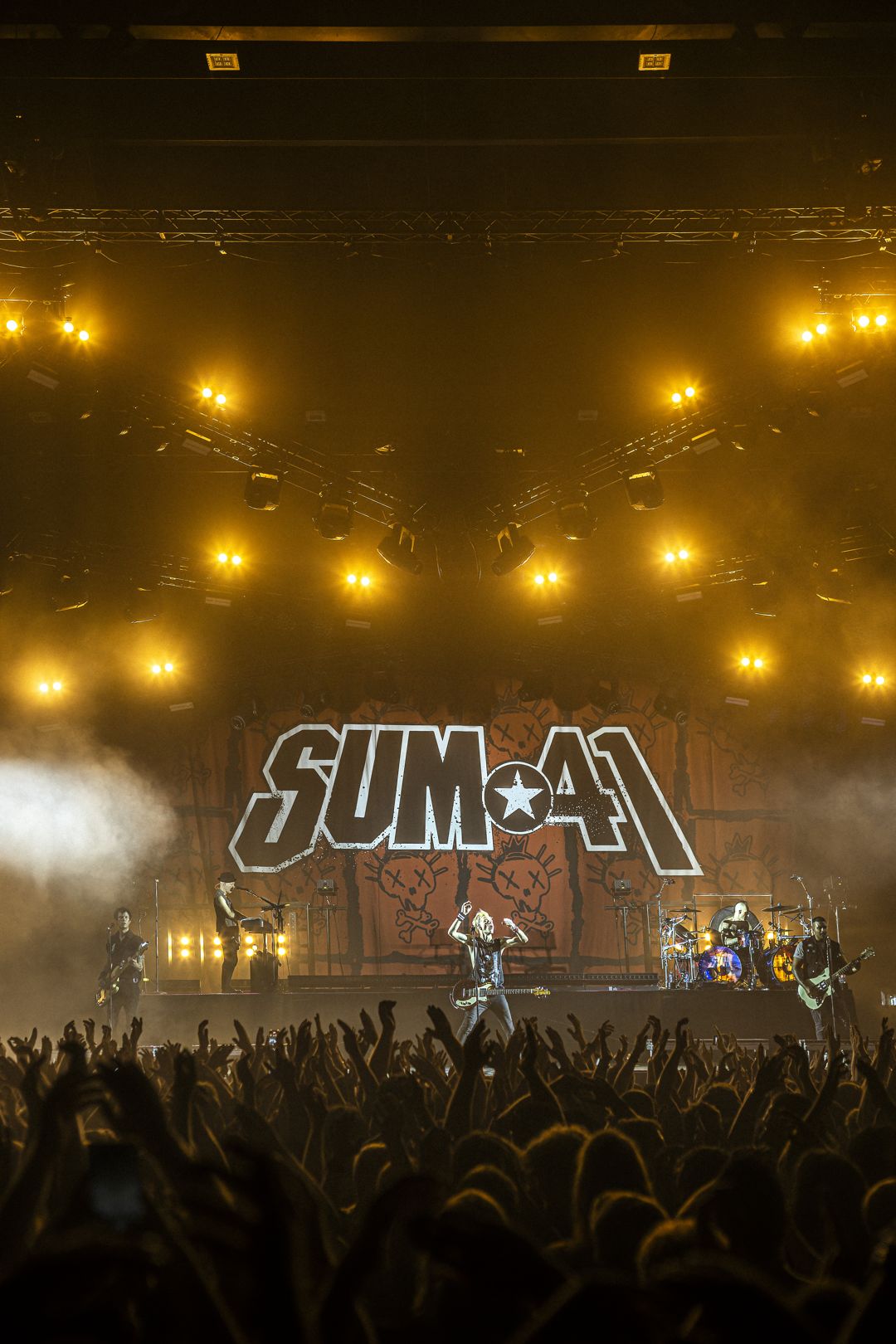 Sum 41 live in Den Bosch, The Netherlands