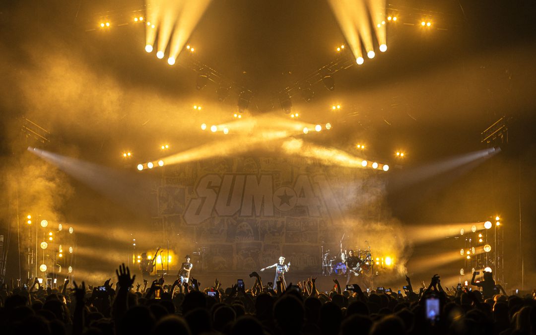 Sum 41 live in London, England