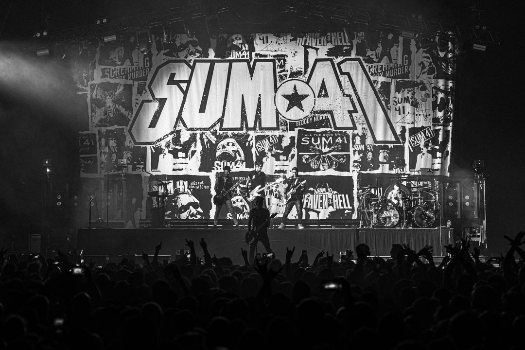 Sum 41 live in London, England