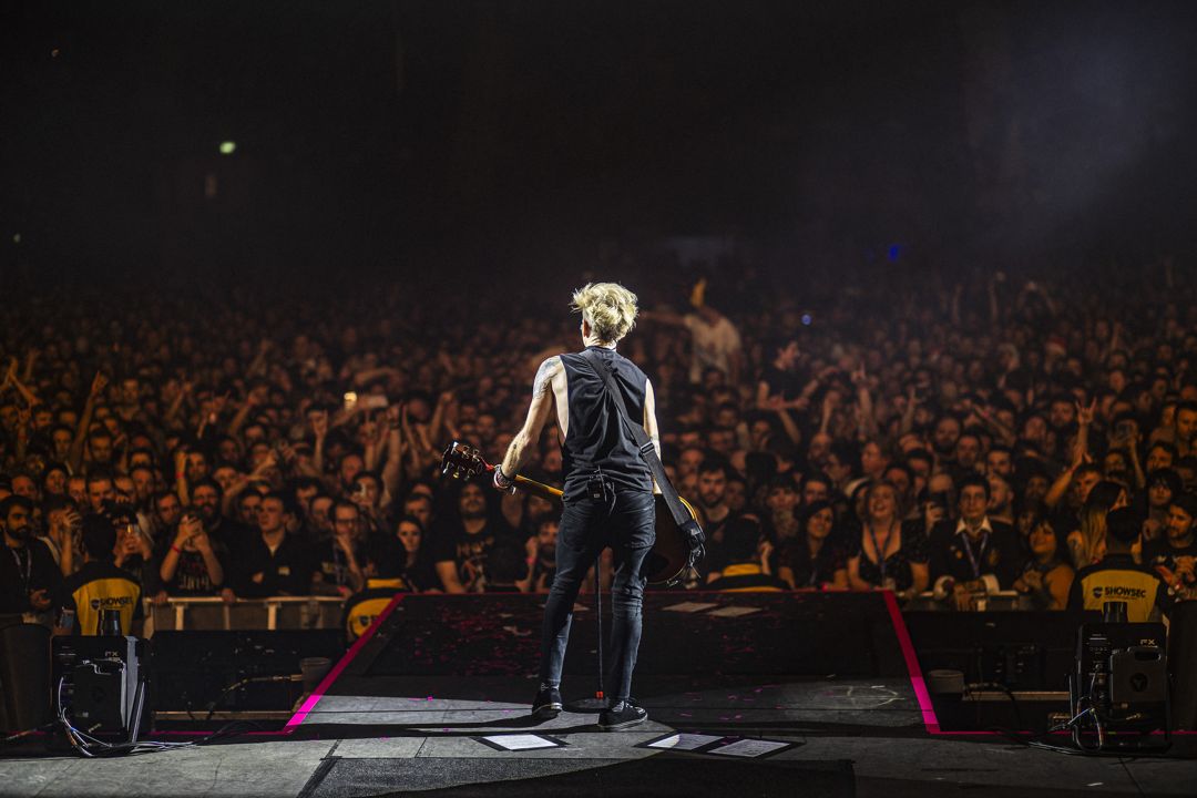 Sum 41 live in London, England