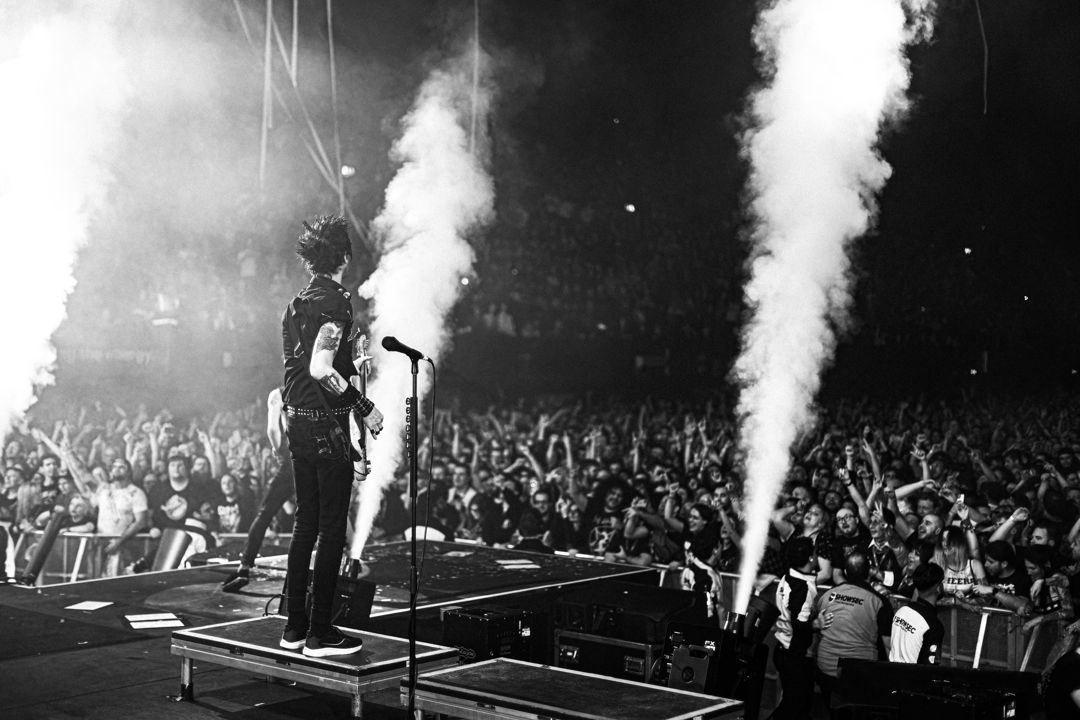 Sum 41 live in London, England