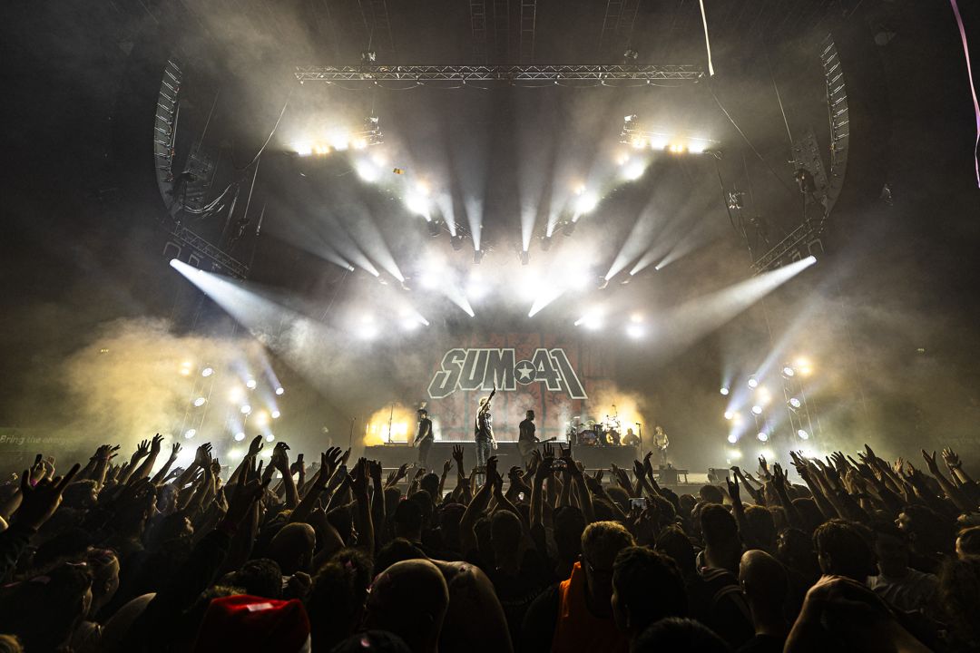 Sum 41 live in London, England