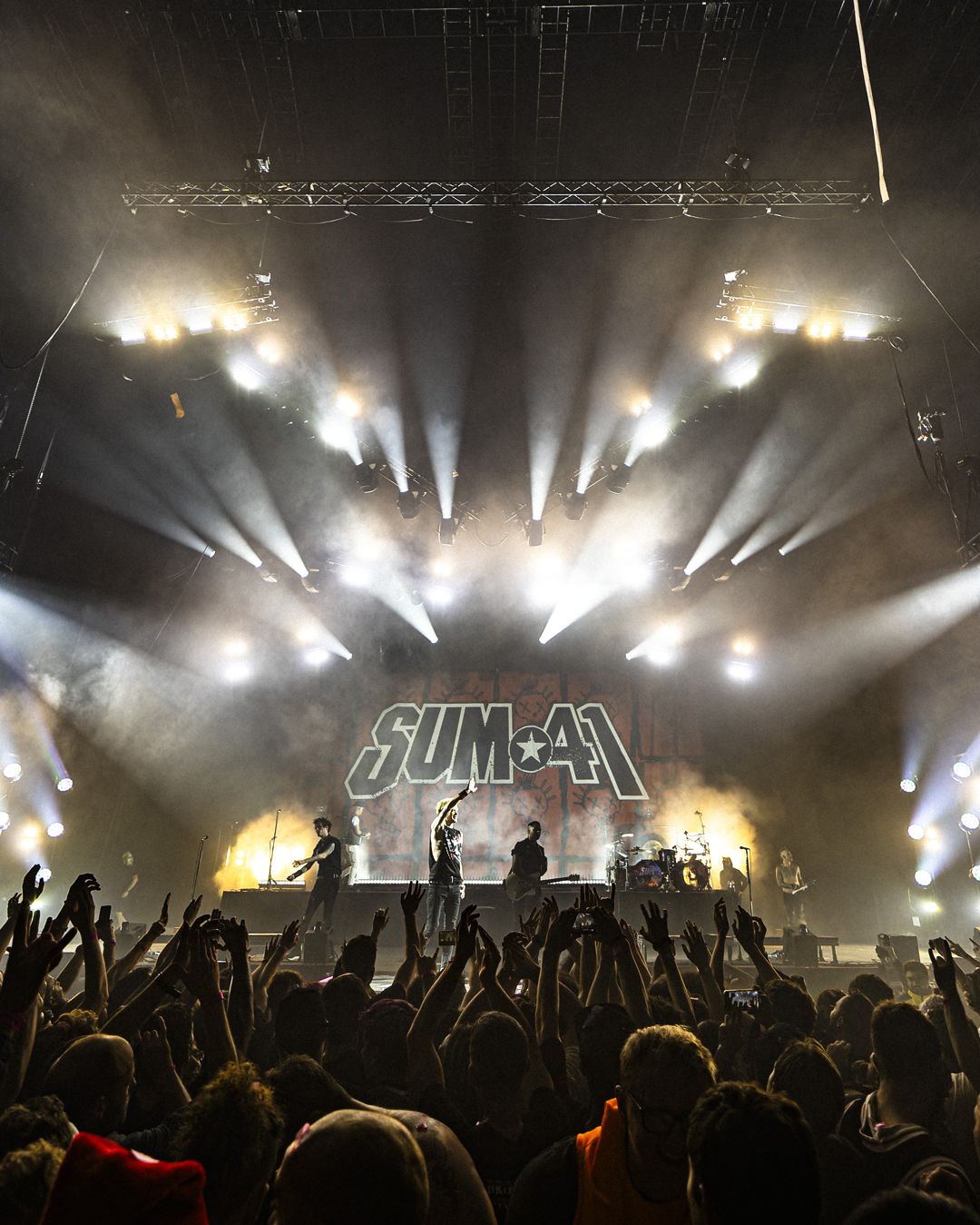 Sum 41 live in London, England