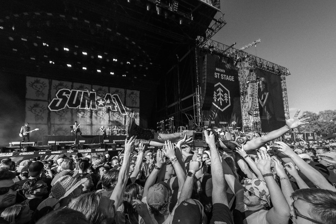 Sum 41 live in Scheessel, Germany