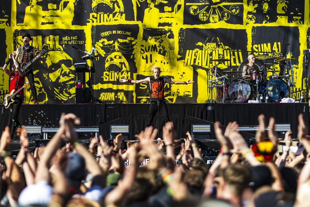 Sum 41 live in Scheessel, Germany