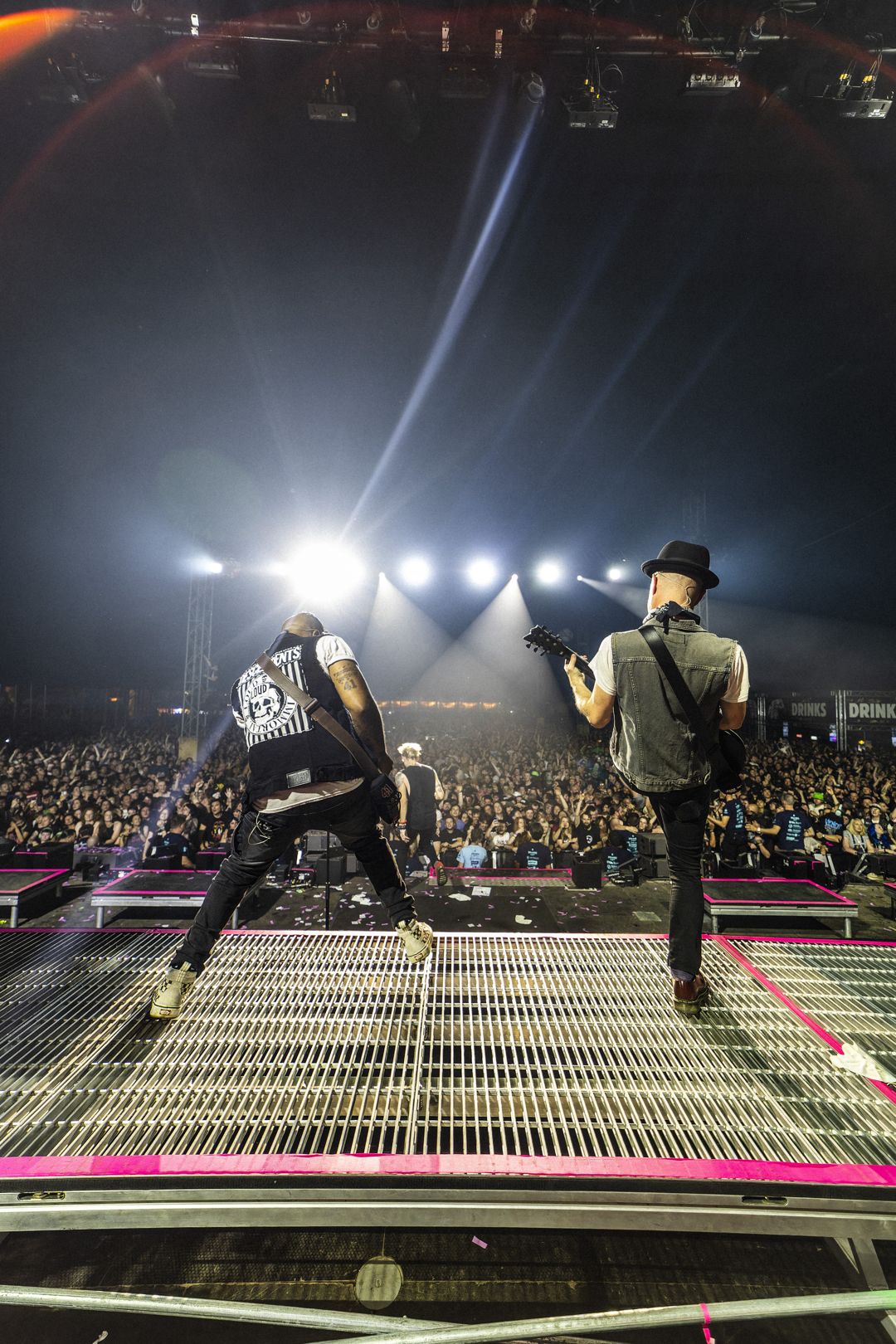 Sum 41 live in Ysselsteyn, The Netherlands