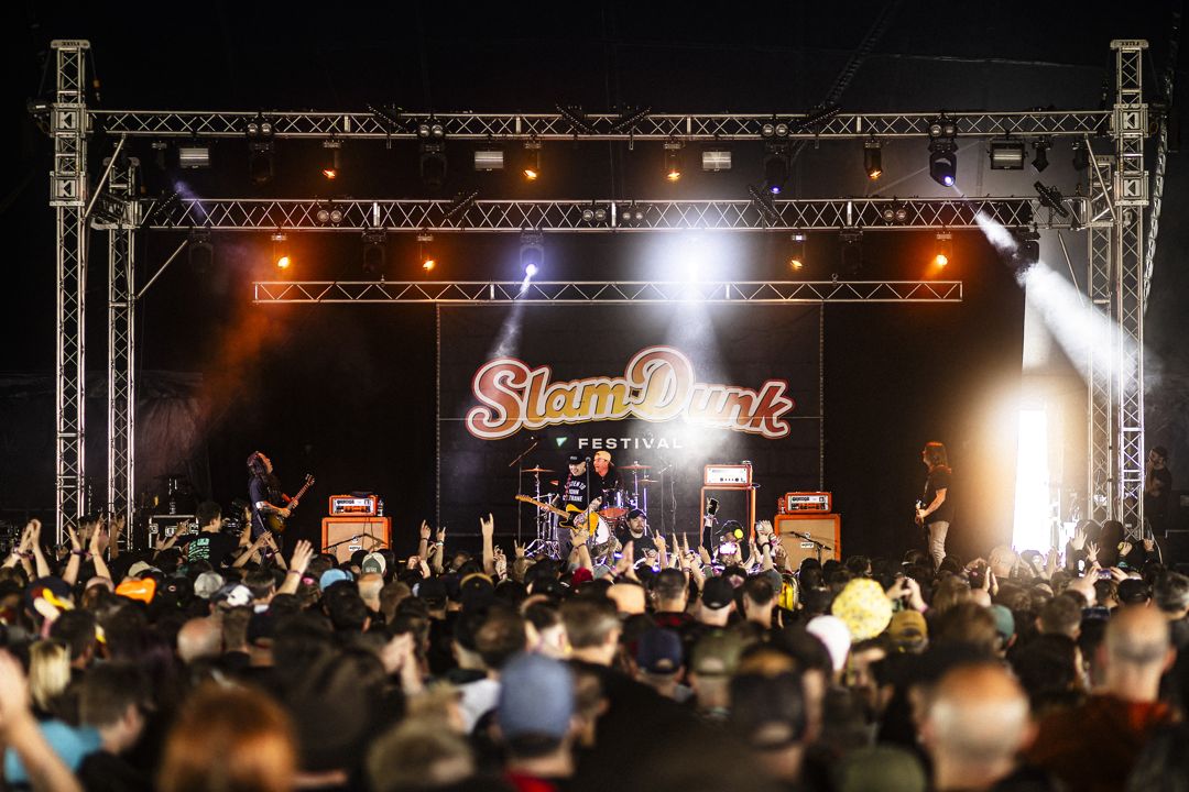 The Ataris live in Hatfield, England