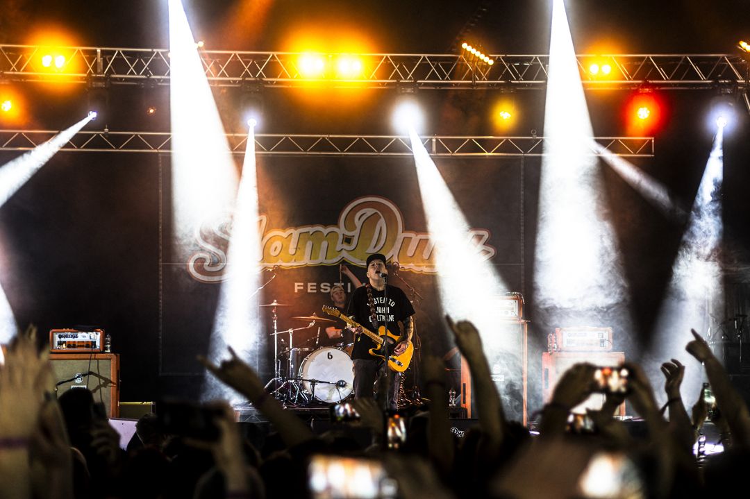 The Ataris live in Hatfield, England
