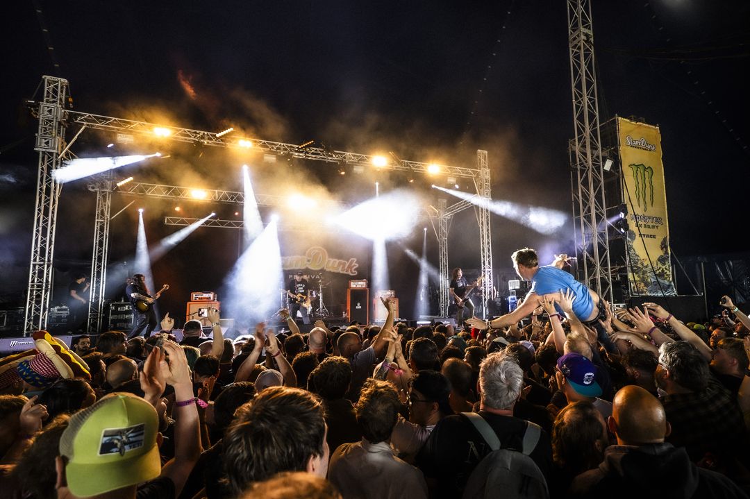 The Ataris live in Hatfield, England
