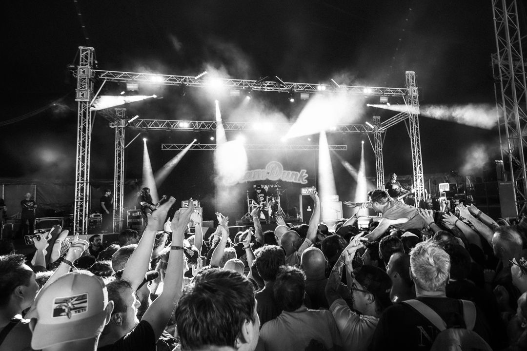 The Ataris live in Hatfield, England