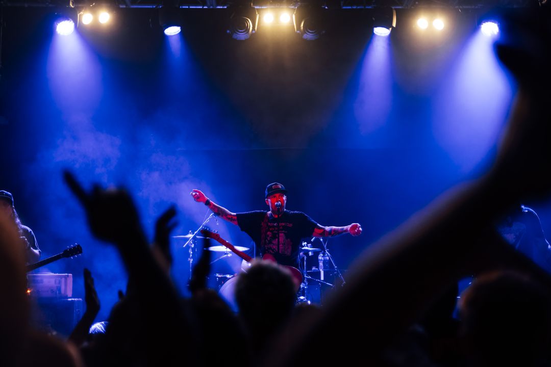 The Ataris live in London, England