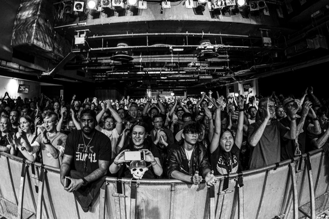 The Ataris live in London, England