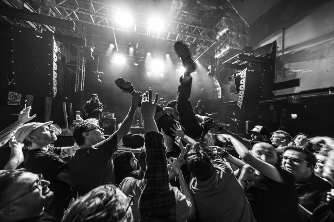 The Ataris live in London, England
