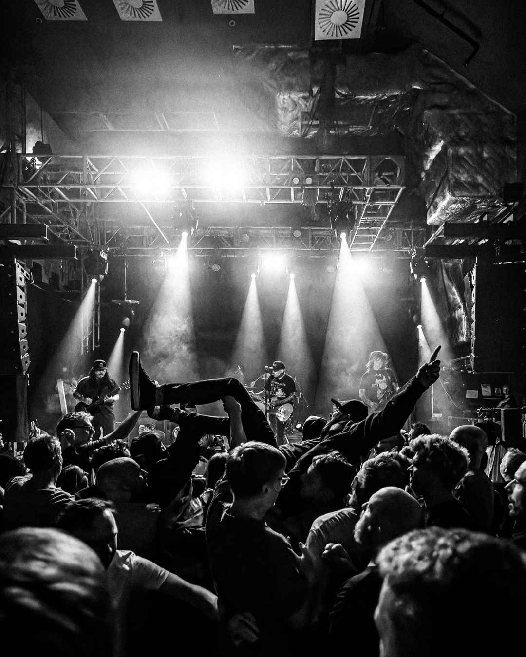 The Ataris live in London, England