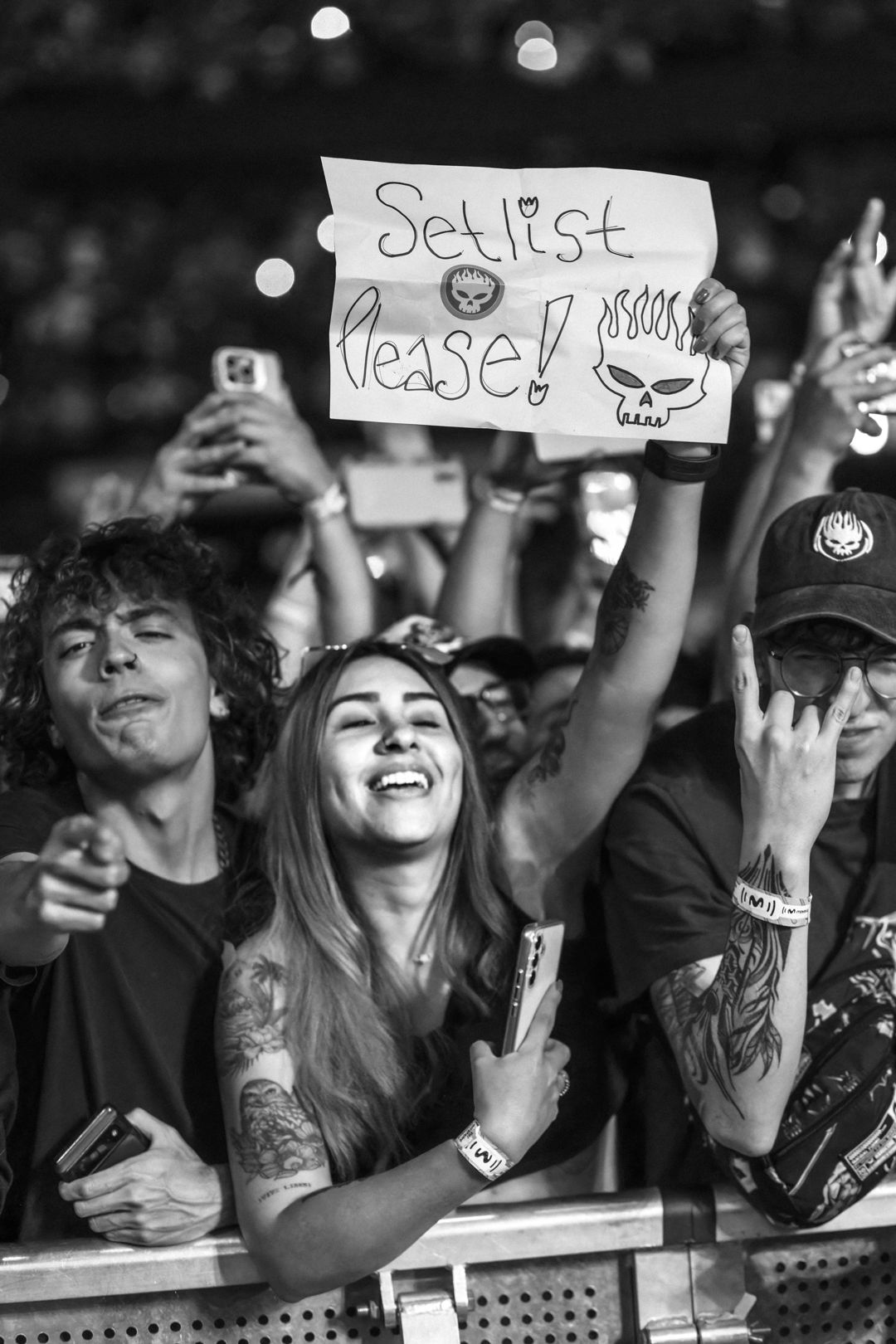 The Offspring live in Bogota, Colombia
