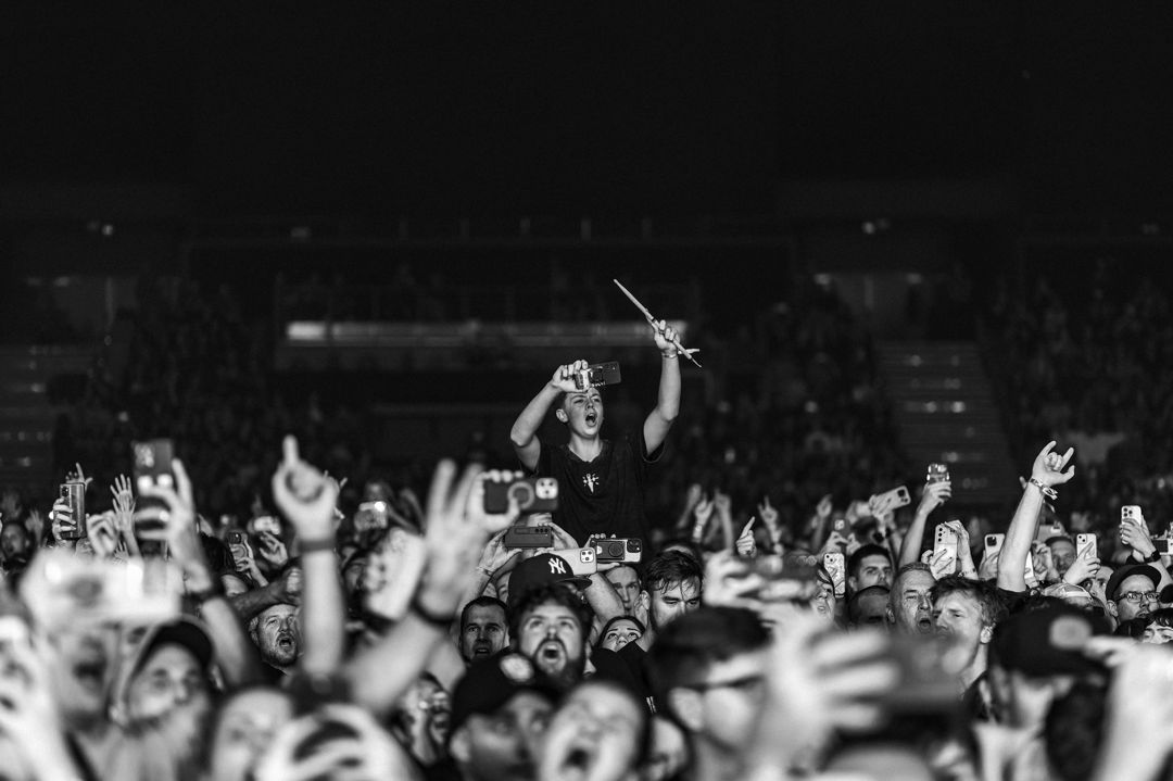 The Offspring live in Brisbane, Australia