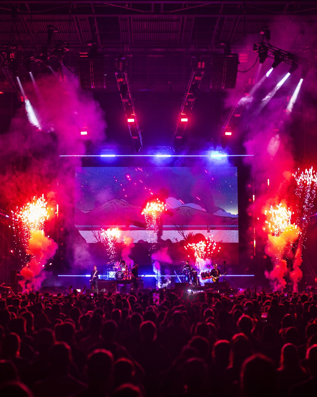 The Offspring live in Brisbane, Australia