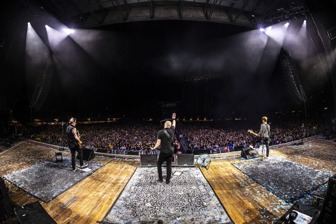 The Offspring live in Curitiba, Brazil