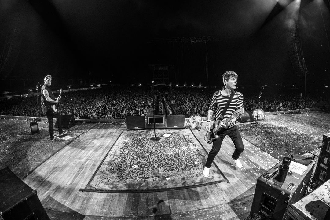 The Offspring live in Curitiba, Brazil