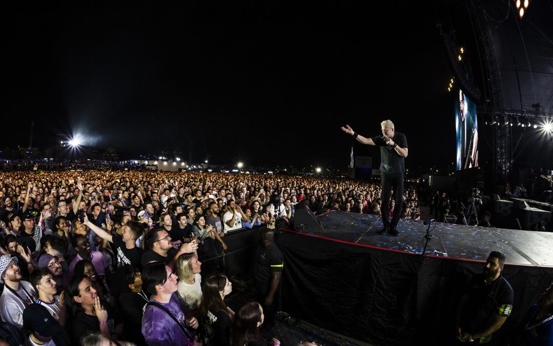 The Offspring live in Dubai, United Arab Emirates