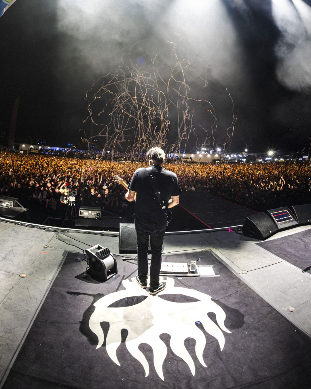 The Offspring live in Dubai, United Arab Emirates