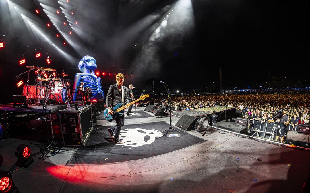 The Offspring live in Dubai, United Arab Emirates