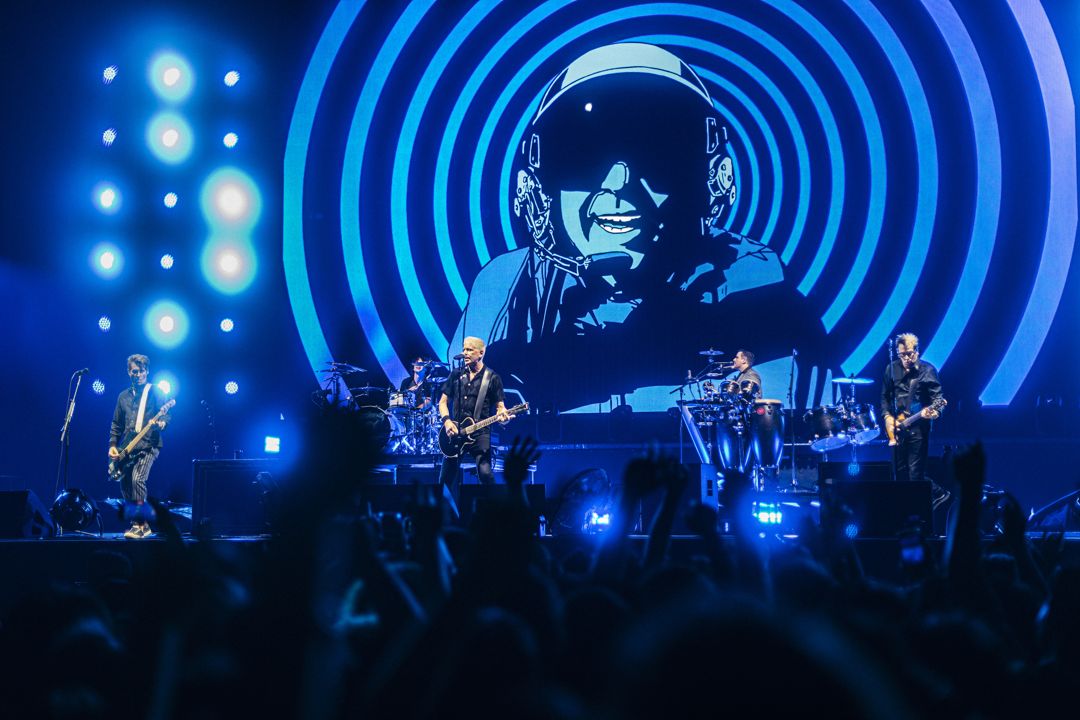 The Offspring live in Kobe, Japan