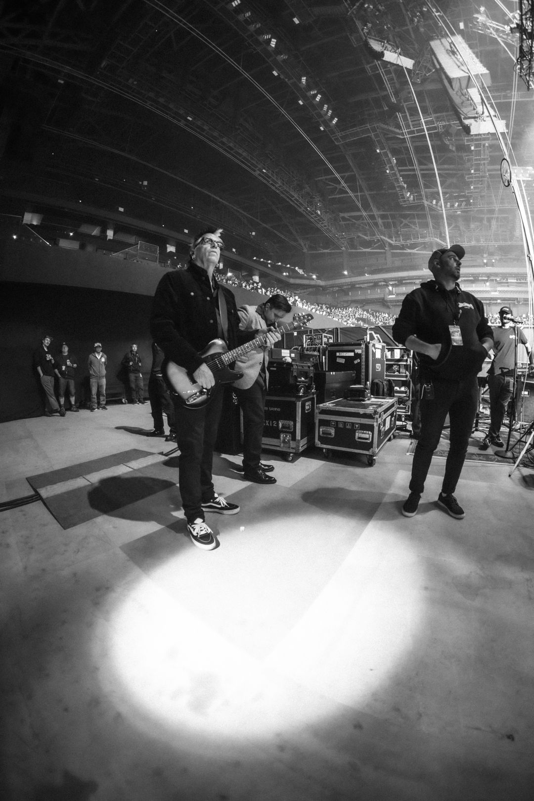 The Offspring live in Kobe, Japan