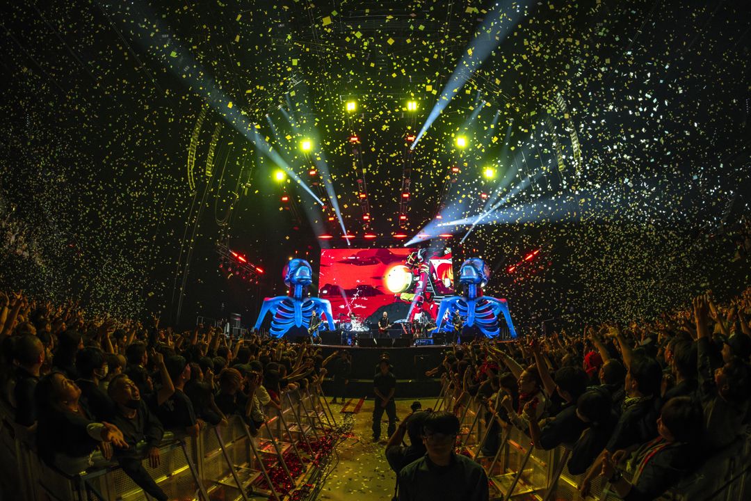 The Offspring live in Kobe, Japan