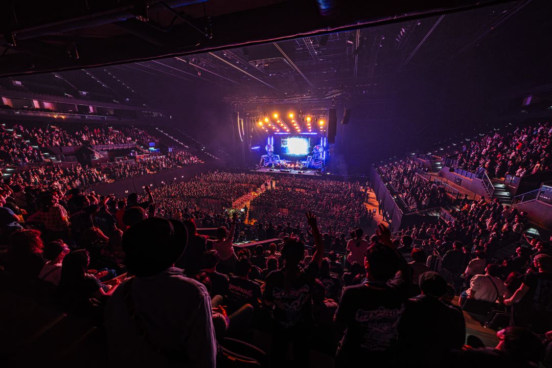 The Offspring live in Kobe, Japan