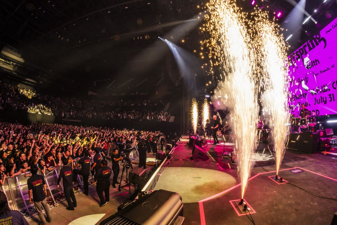 The Offspring live in Kobe, Japan
