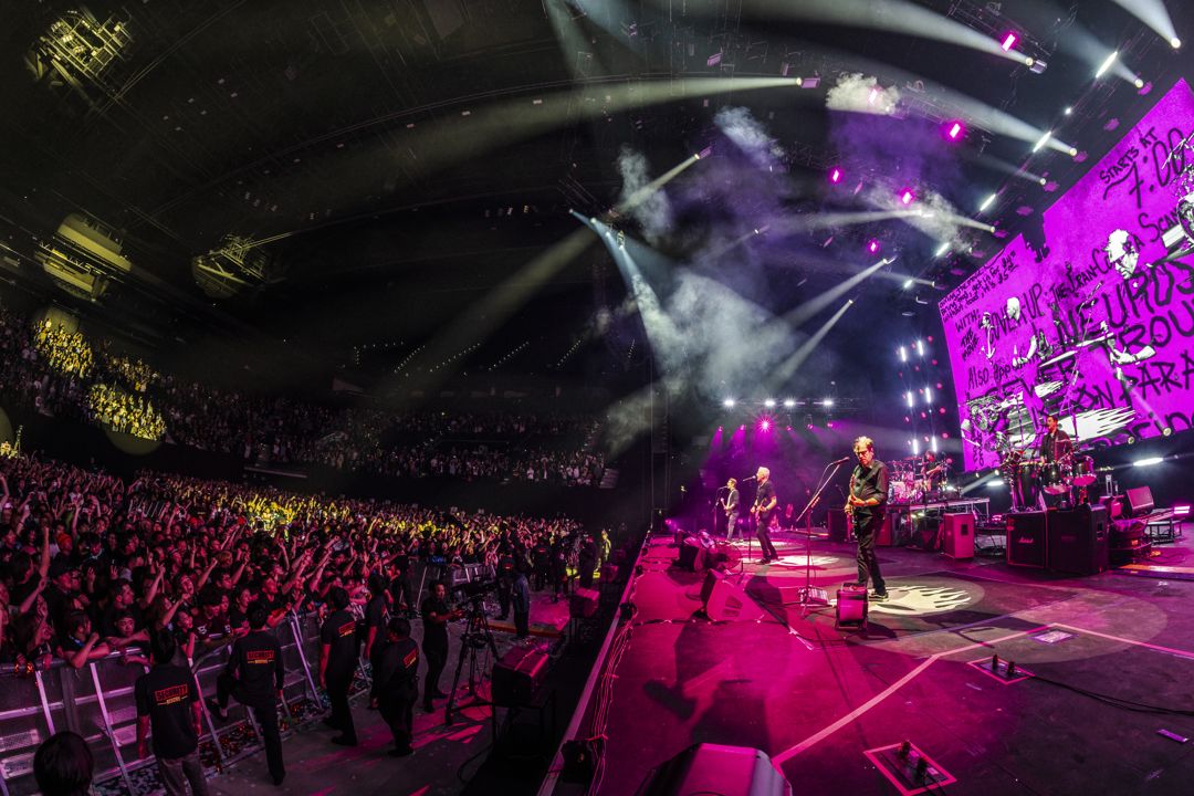 The Offspring live in Kobe, Japan