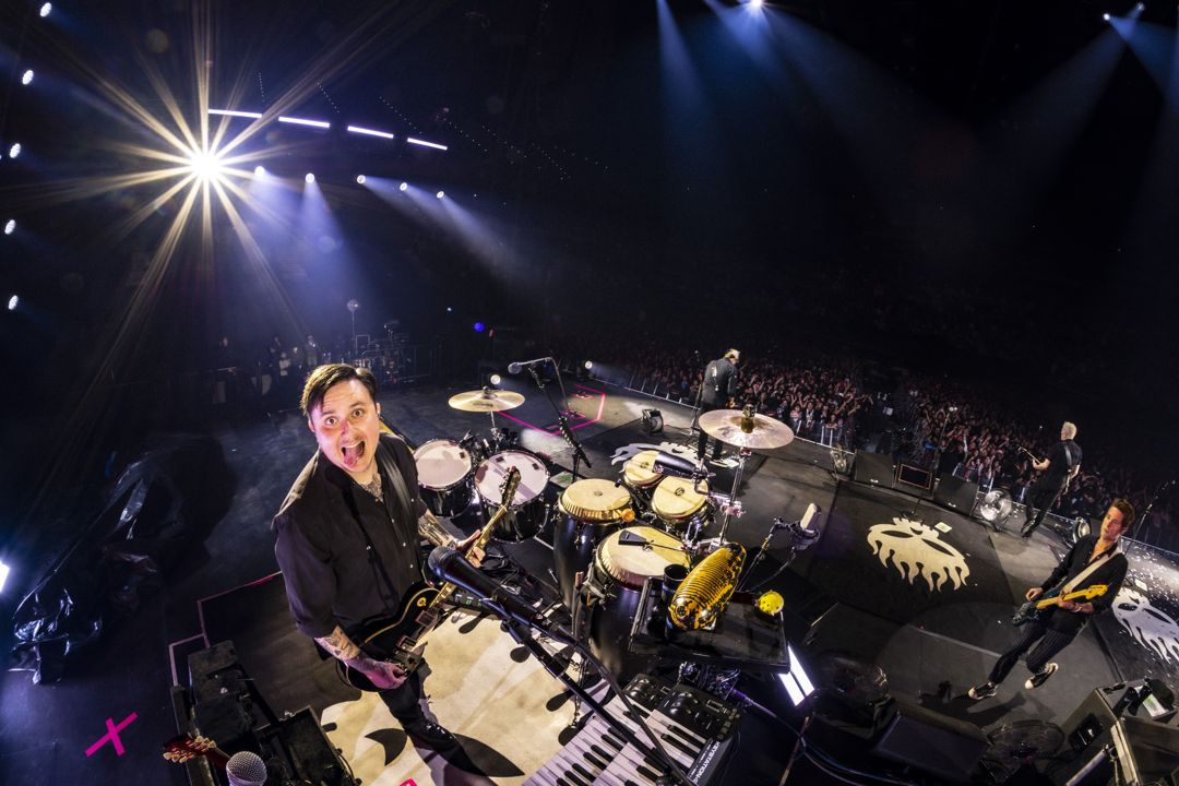 The Offspring live in Kobe, Japan