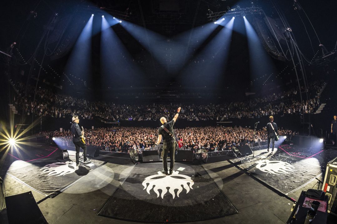 The Offspring live in Kobe, Japan