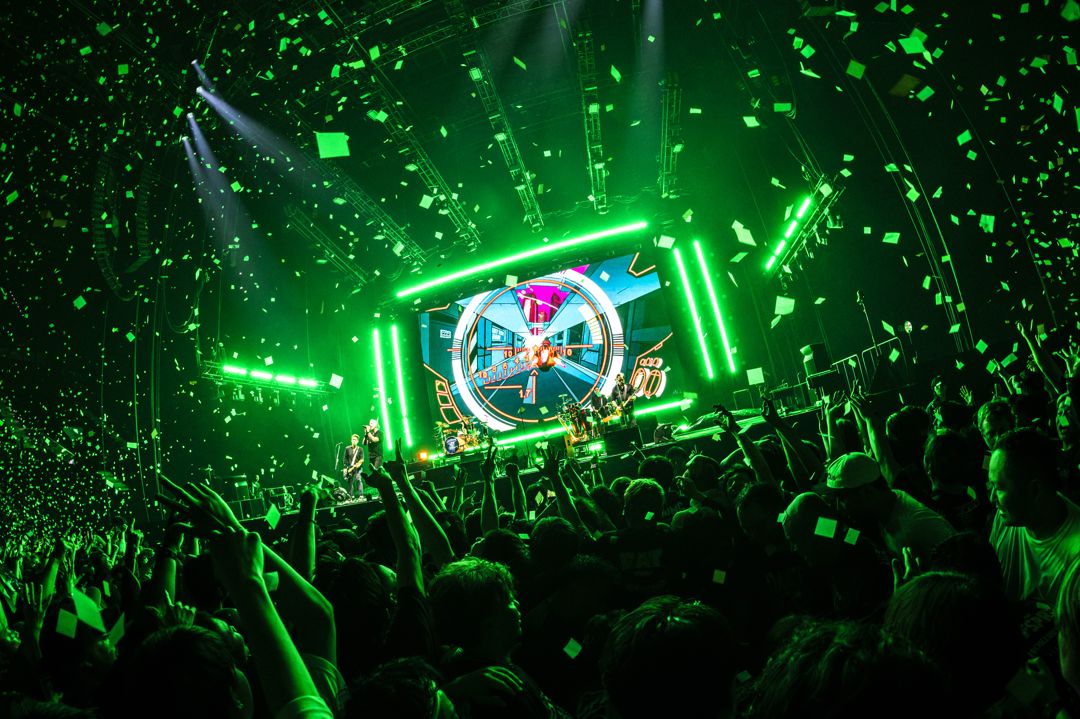 The Offspring live in Kobe, Japan