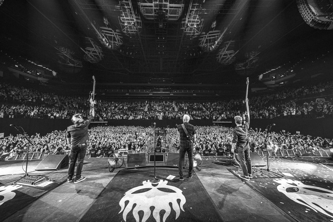 The Offspring live in Kobe, Japan
