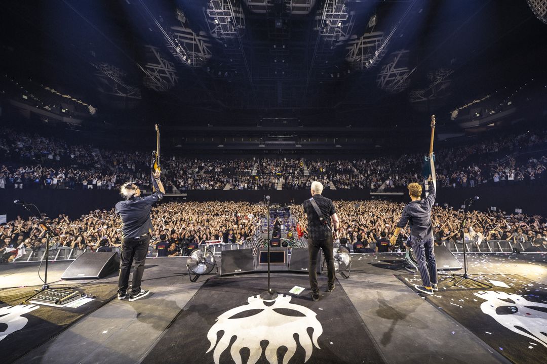 The Offspring live in Kobe, Japan