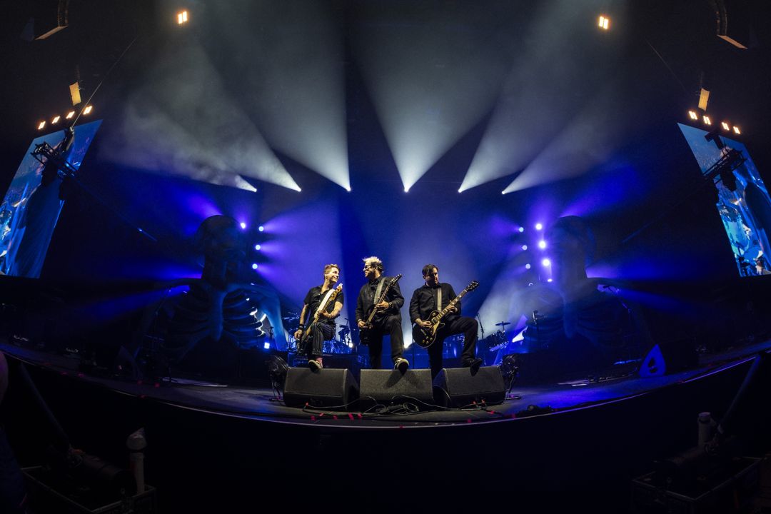 The Offspring live in Melbourne, Australia