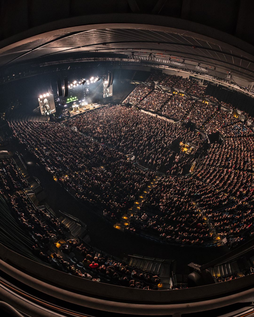 The Offspring live in Melbourne, Australia