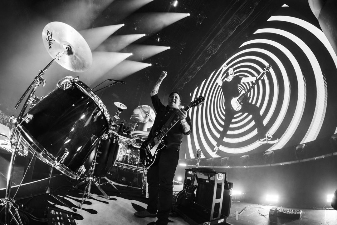 The Offspring live in Melbourne, Australia