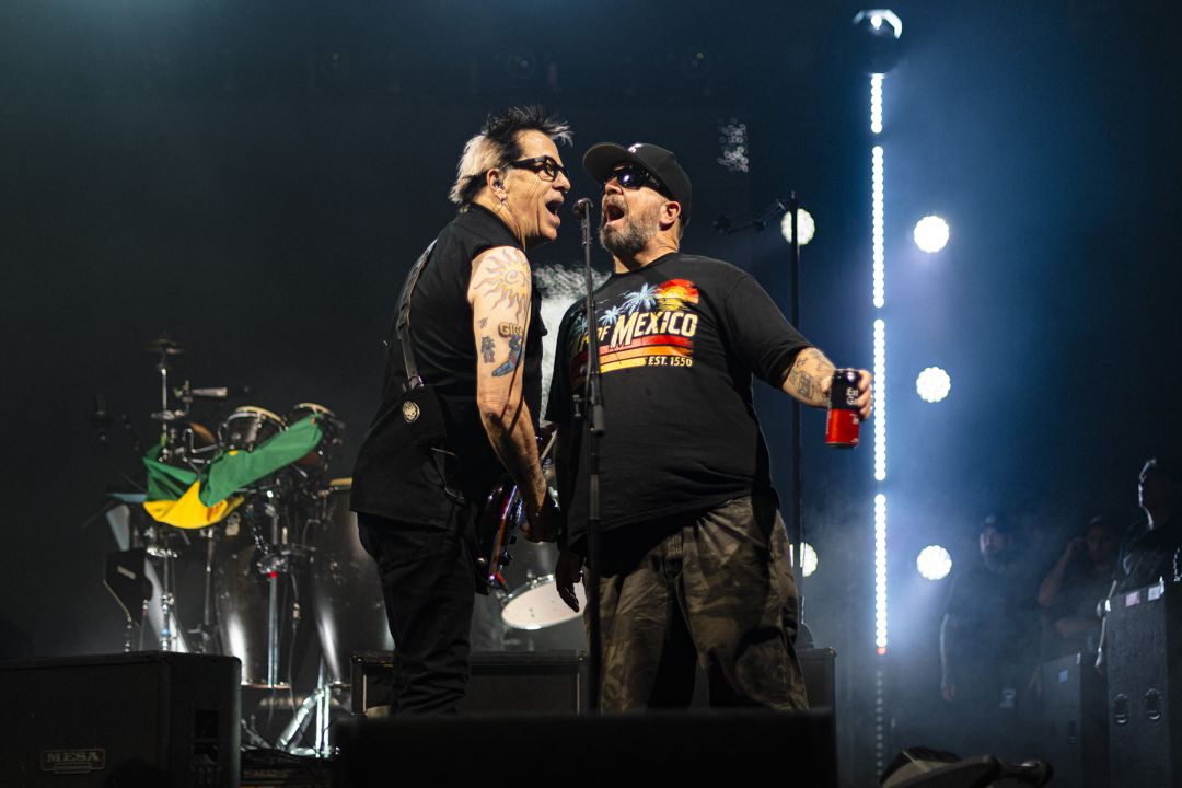 The Offspring live in Porto Alegre, Brazil