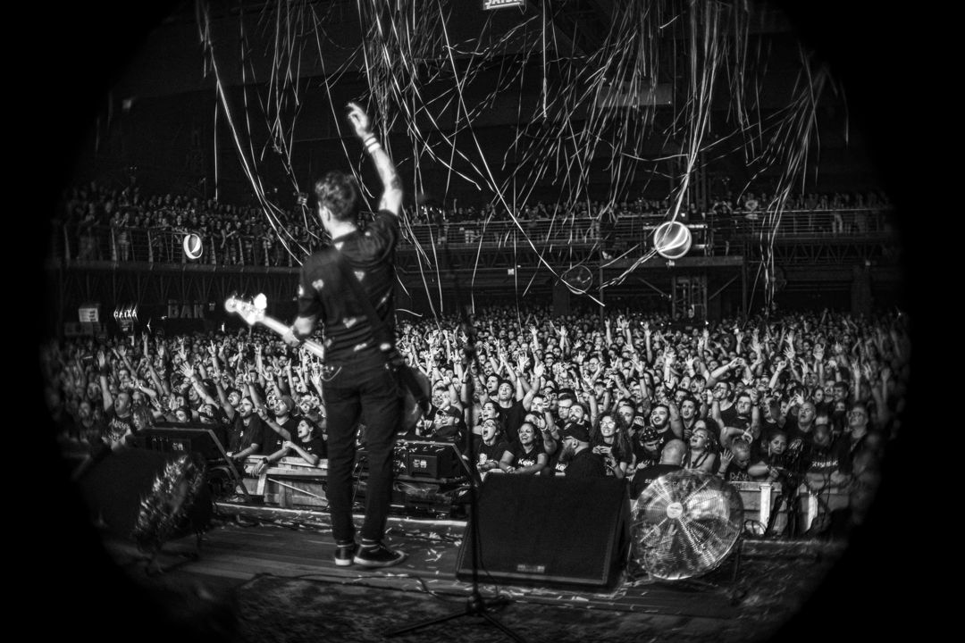 The Offspring live in Porto Alegre, Brazil