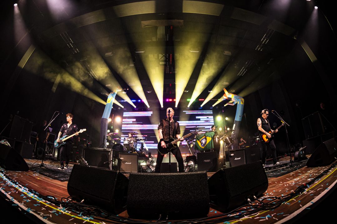 The Offspring live in Porto Alegre, Brazil