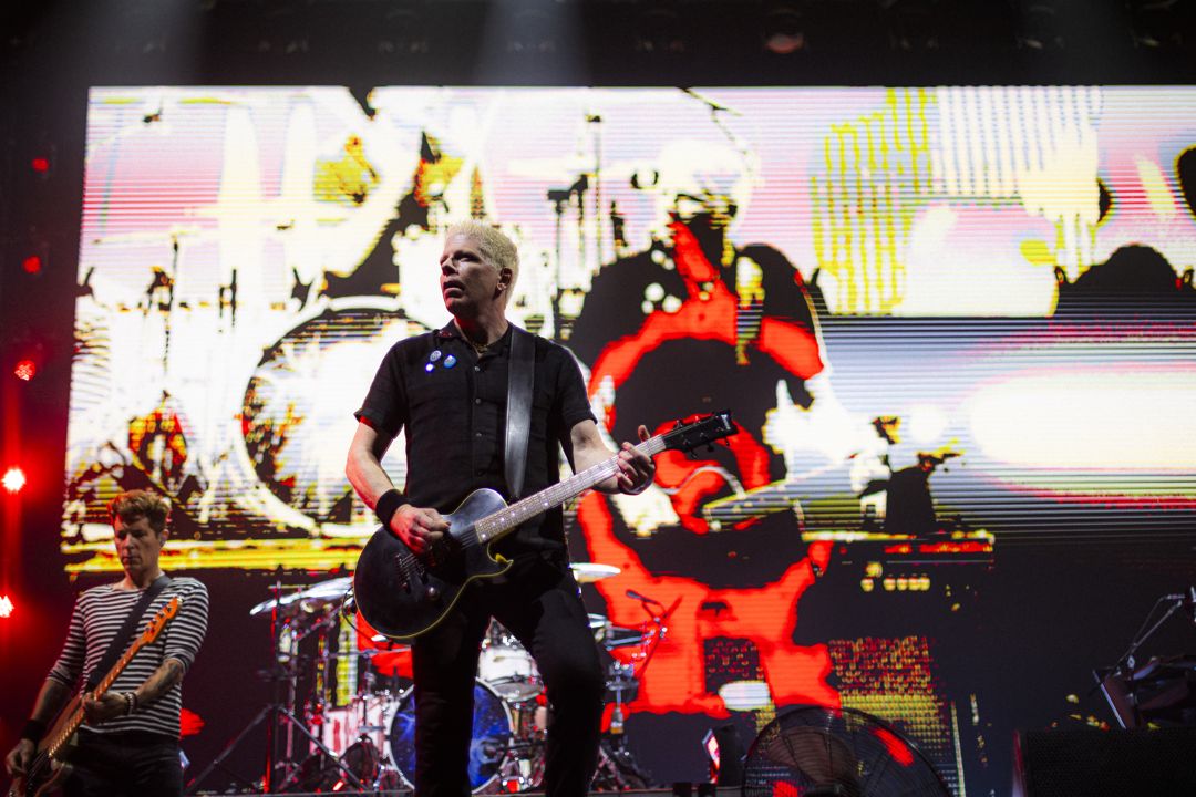 The Offspring live in Rio de Janeiro, Brazil