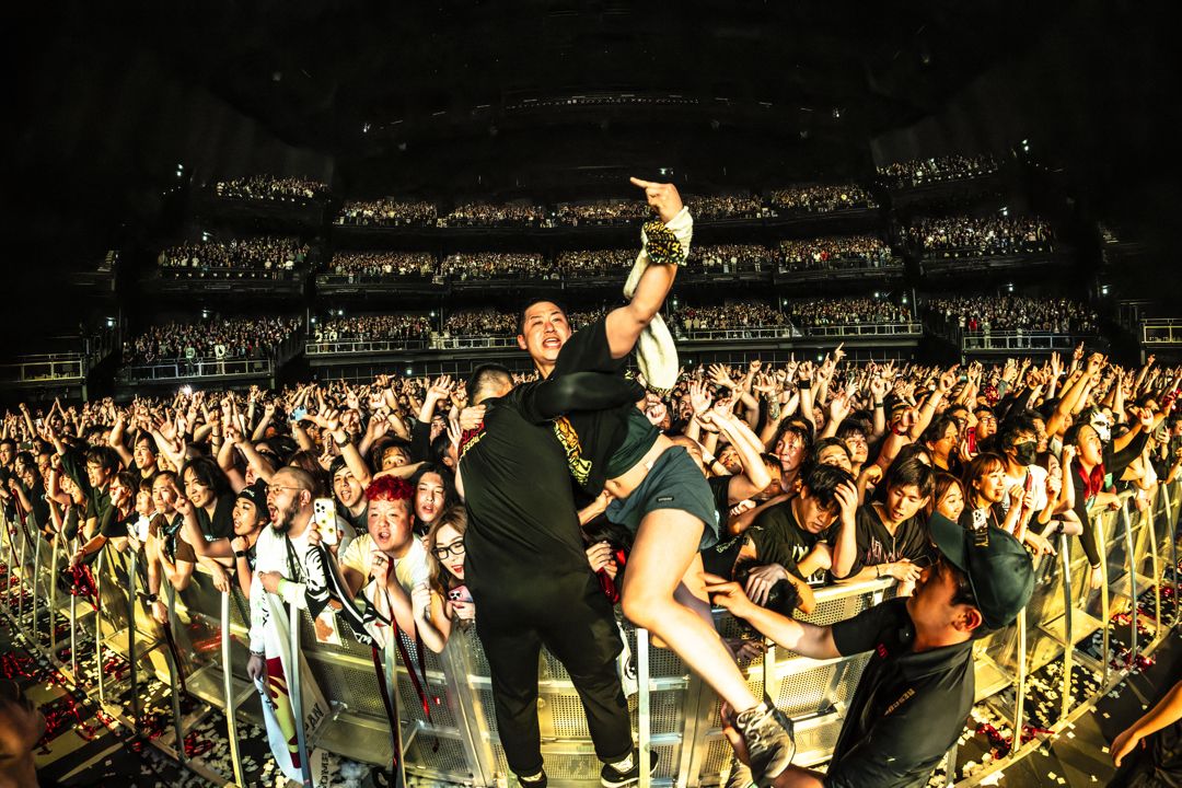 The Offspring live in Tokyo, Japan